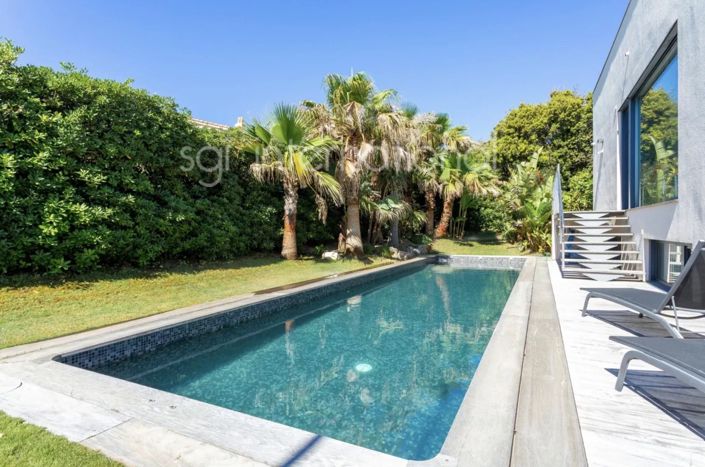 Image No.5-5 Bed House for sale