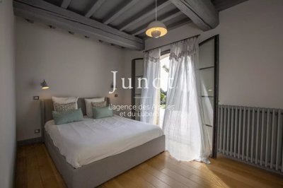 a5fyjuqkmo7jd0eq12