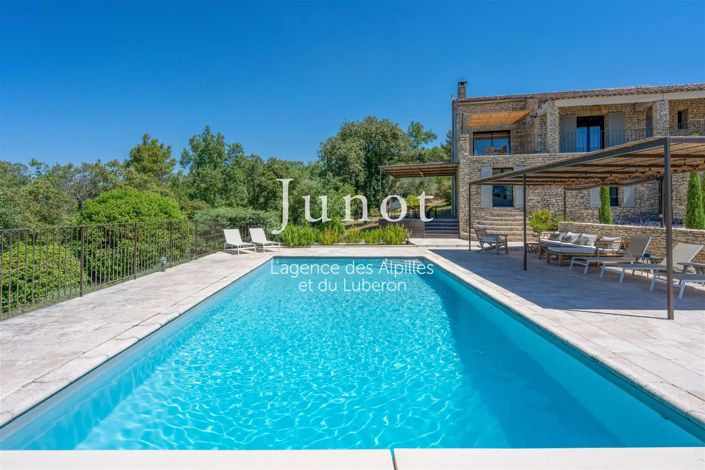 Image No.3-5 Bed House for sale