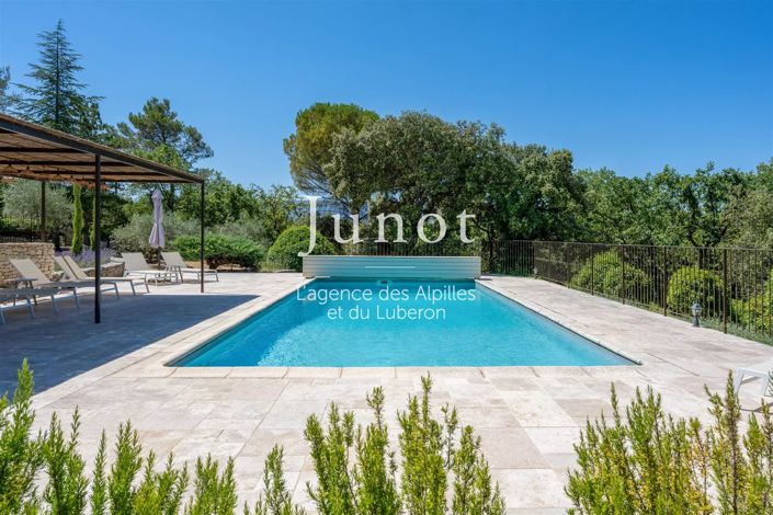 Image No.6-5 Bed House for sale
