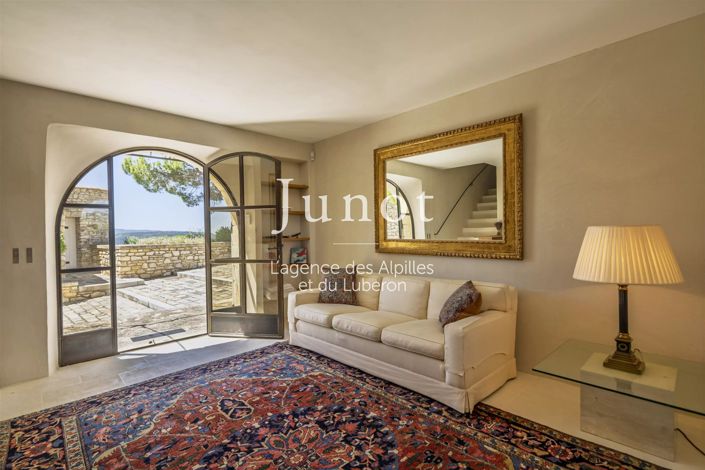 Image No.26-8 Bed House for sale