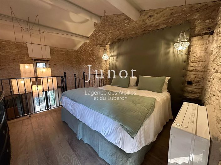 Image No.21-7 Bed House for sale