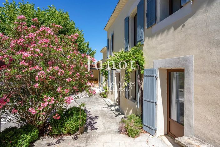 Image No.4-5 Bed House for sale
