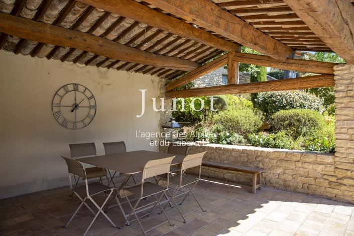 Image No.20-5 Bed House for sale