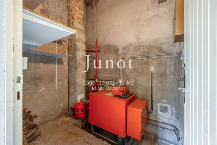 Image No.23-3 Bed House for sale