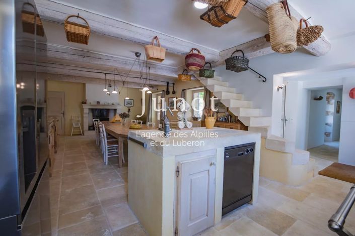 Image No.5-4 Bed House for sale