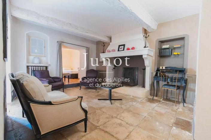 Image No.9-7 Bed House for sale