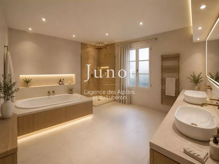 Image No.17-7 Bed House for sale