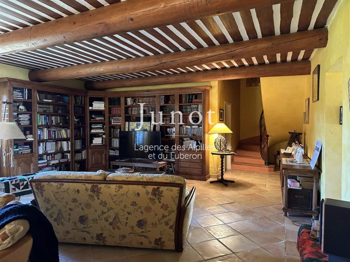 Image No.3-7 Bed House for sale