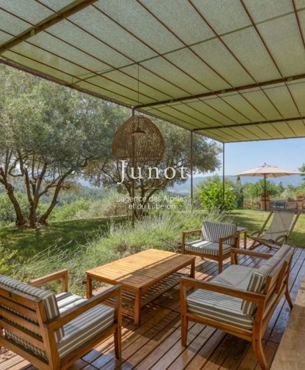 Image No.10-6 Bed House for sale