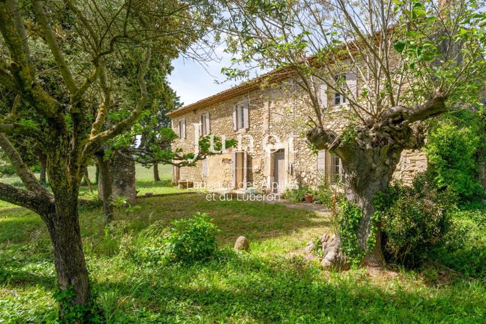 Image No.2-4 Bed House for sale