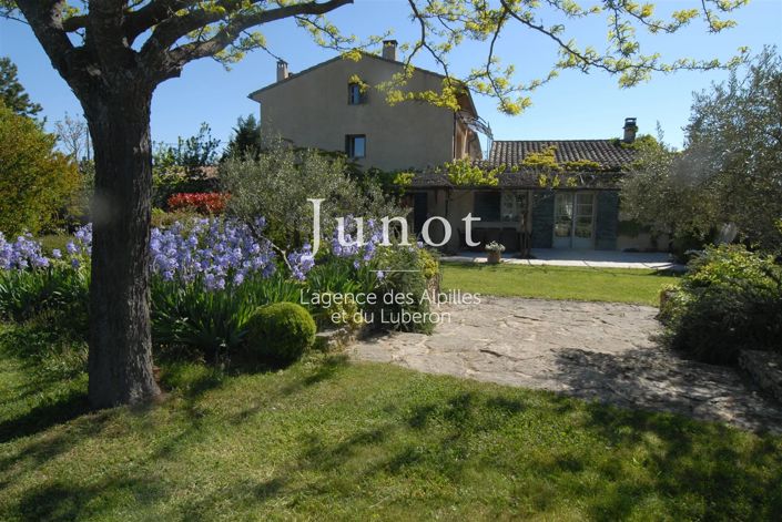 Image No.2-6 Bed House for sale