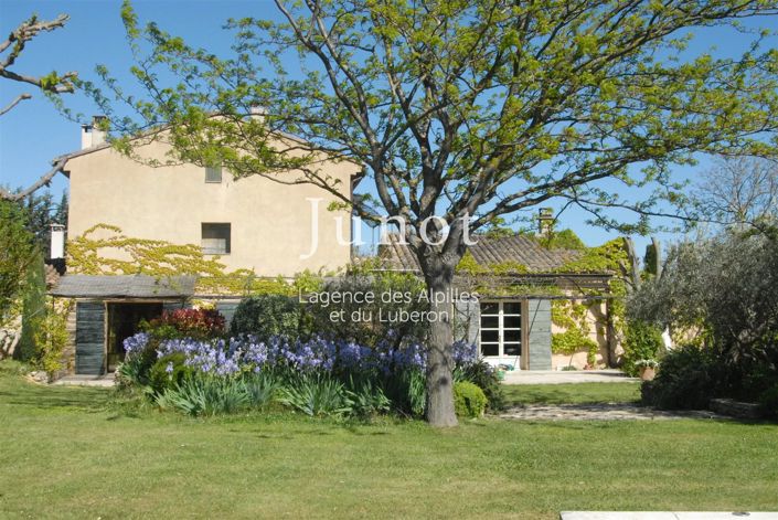 Image No.5-6 Bed House for sale