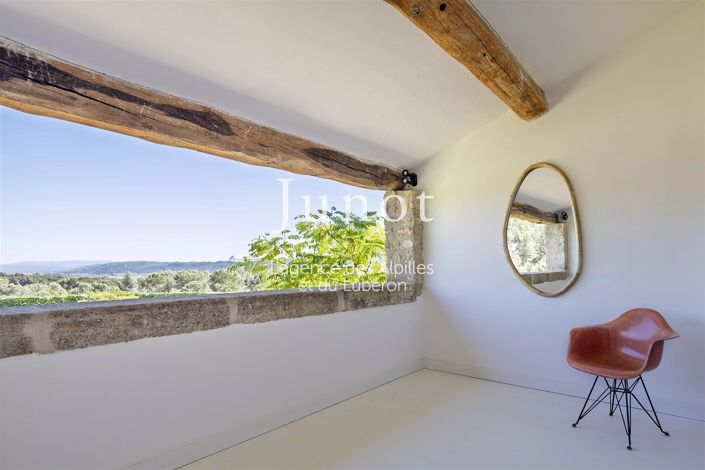 Image No.35-7 Bed House for sale