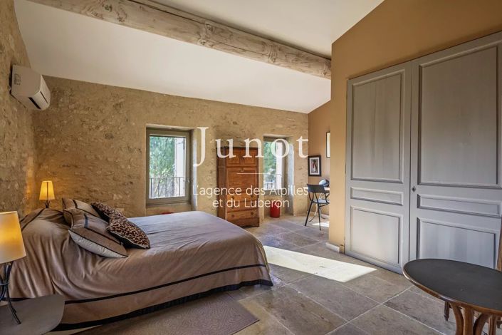 Image No.16-5 Bed House for sale