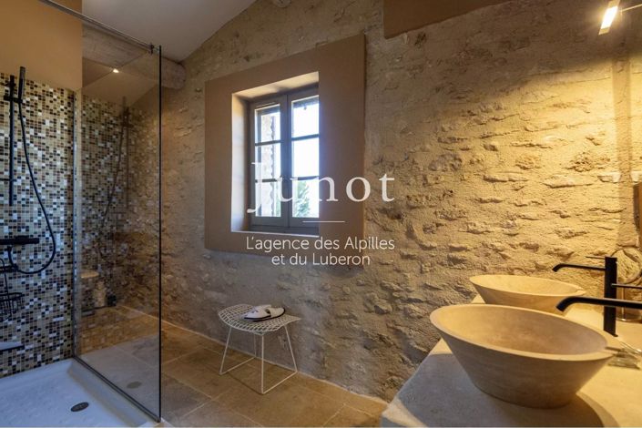 Image No.19-5 Bed House for sale