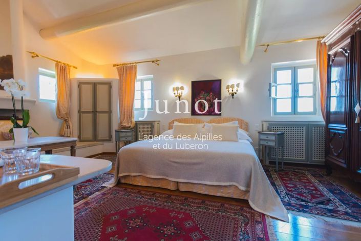 Image No.14-7 Bed House for sale