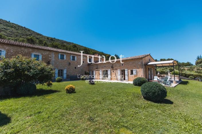 Image No.5-7 Bed House for sale
