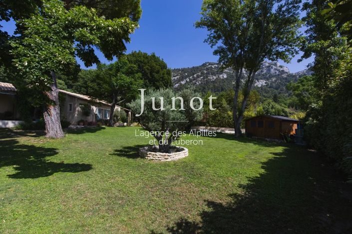 Image No.4-4 Bed House for sale