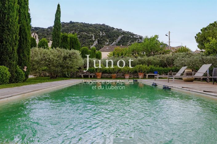 Image No.2-4 Bed House for sale