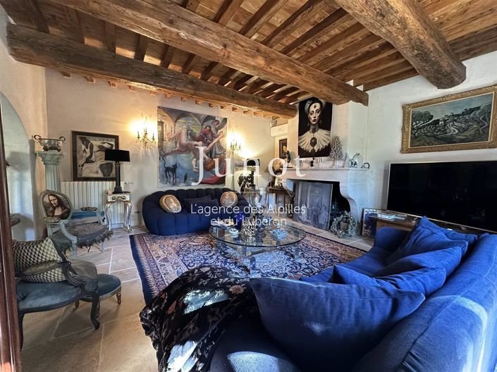 Image No.8-4 Bed House for sale