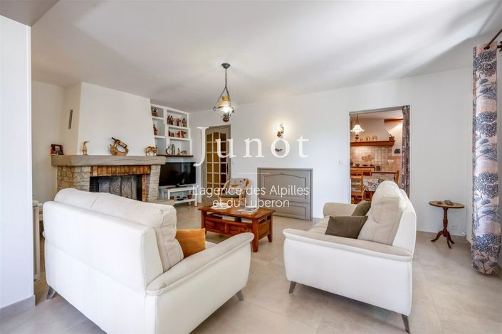 Image No.8-3 Bed House for sale