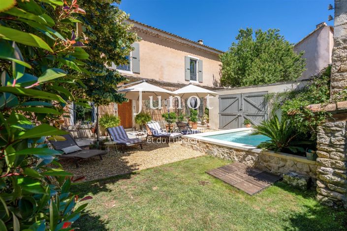 Image No.2-5 Bed House for sale