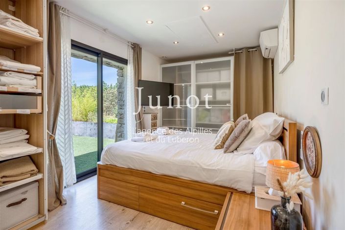 Image No.13-4 Bed House for sale