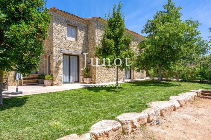 Image No.2-4 Bed House for sale