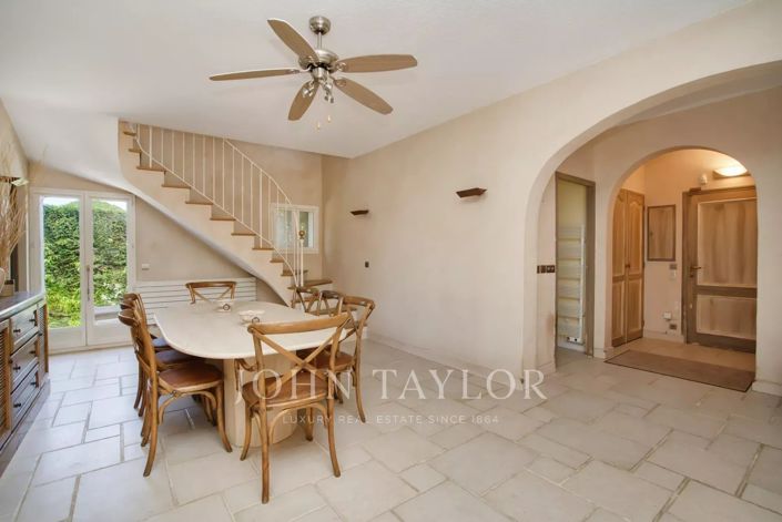 Image No.5-3 Bed House for sale