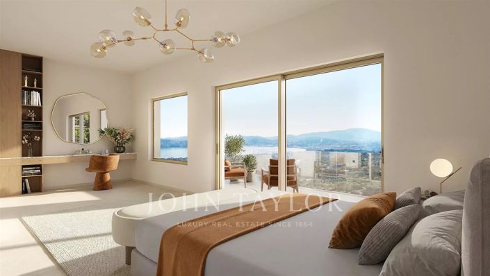 Image No.4-5 Bed House for sale