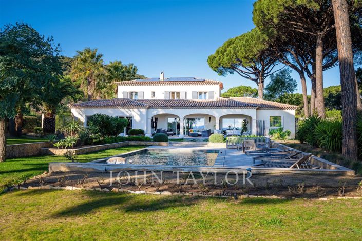Image No.2-6 Bed House for sale