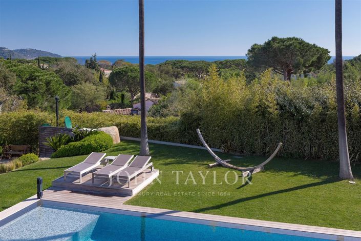 Image No.12-6 Bed House for sale
