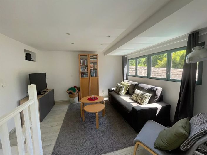Image No.7-3 Bed House for sale