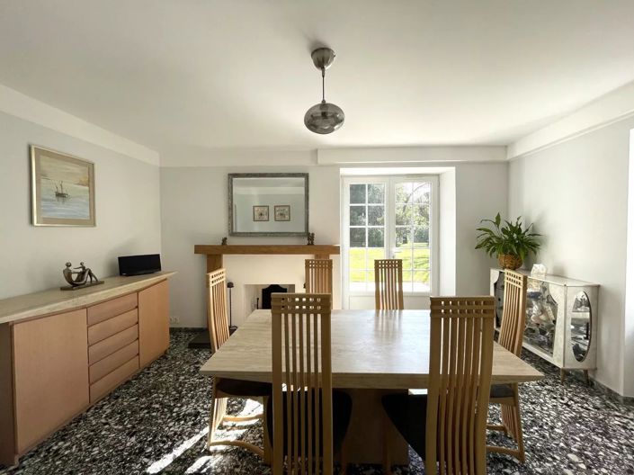 Image No.3-5 Bed House for sale