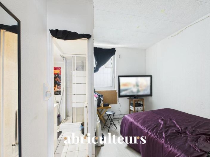 Image No.12-1 Bed Apartment for sale