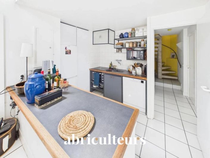 Image No.8-4 Bed House for sale