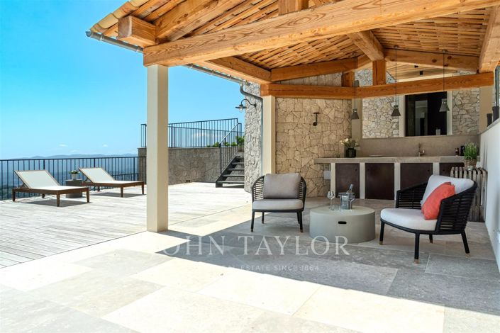 Image No.3-4 Bed House for sale