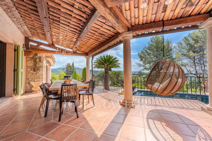 Image No.9-5 Bed House for sale