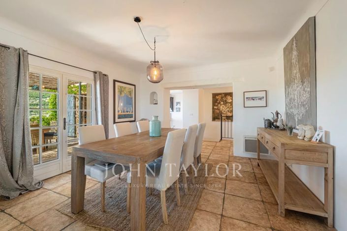 Image No.13-4 Bed House for sale