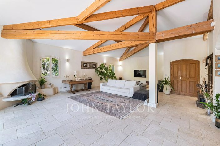 Image No.4-4 Bed House for sale