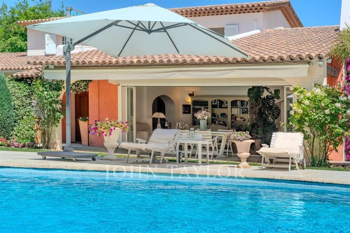 Image No.4-5 Bed House for sale