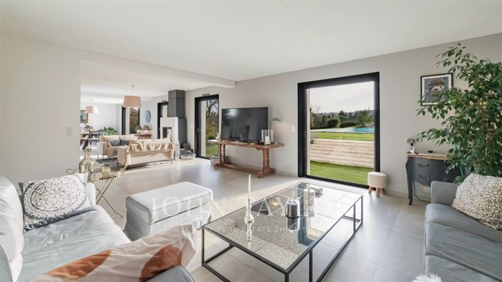Image No.11-4 Bed House for sale