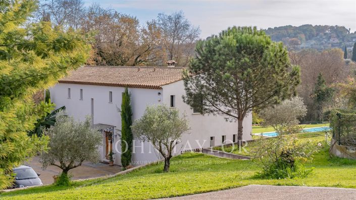 Image No.25-4 Bed House for sale