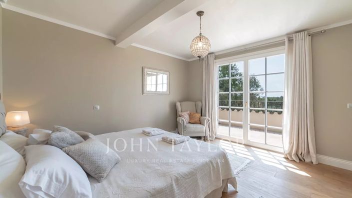Image No.12-5 Bed House for sale