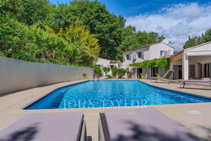 Image No.28-5 Bed House for sale