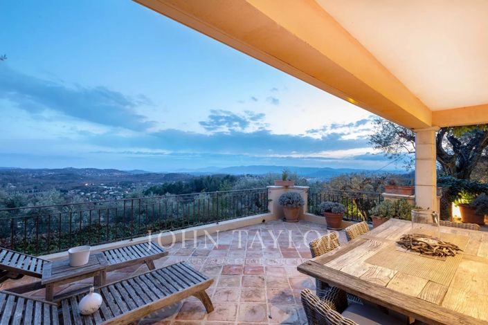 Image No.29-4 Bed House for sale