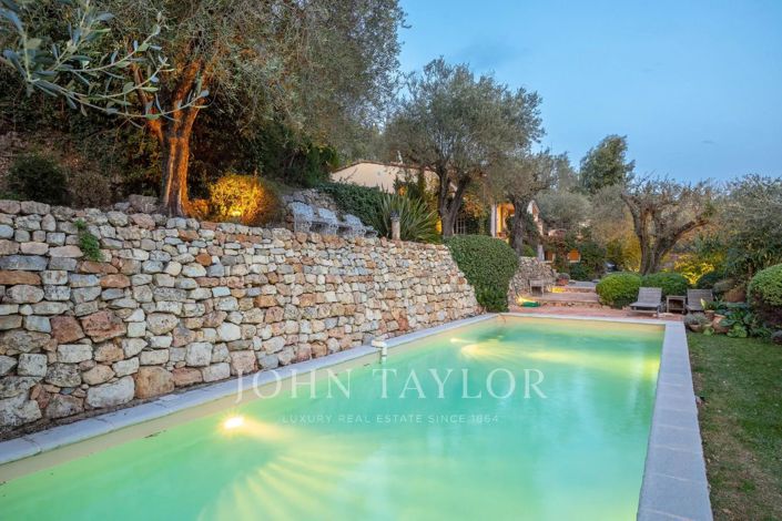 Image No.4-4 Bed House for sale