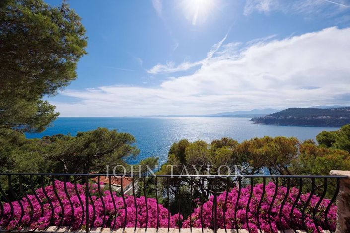 Image No.2-Maison de 5 chambres à vendre à Saint-Jean-Cap-Ferrat