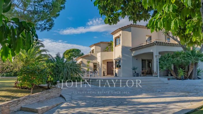Image No.3-5 Bed House for sale